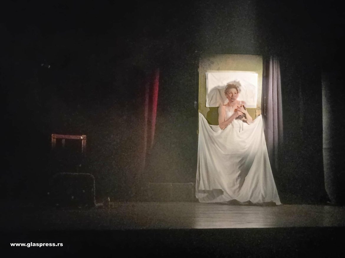 d987cc75-3df5-47f4-ad83-cf5e3d114d6b